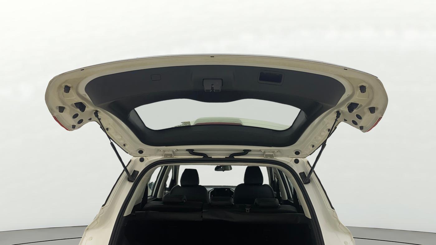 2019 MG HECTOR SMART 2.0 DIESEL, Diesel, Manual, 76,220 km, Boot Door Open