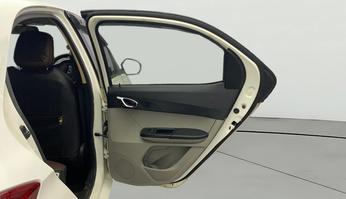 2016 Tata Tiago XZ PETROL, Petrol, Manual, 66,808 km, RHS Rear Door