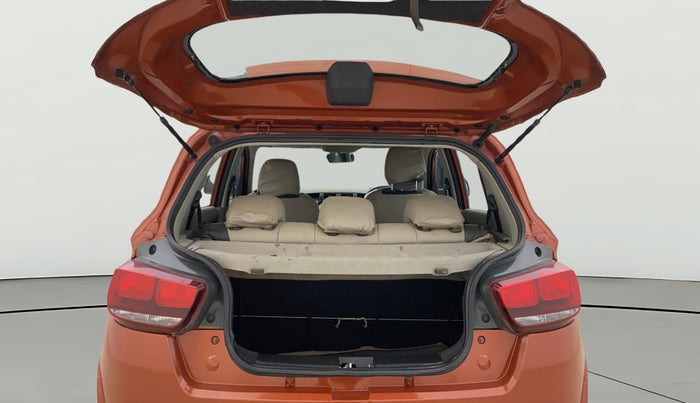 2016 Mahindra Kuv100 K6 5 STR, Petrol, Manual, 12,659 km, Boot Open Zoomed View