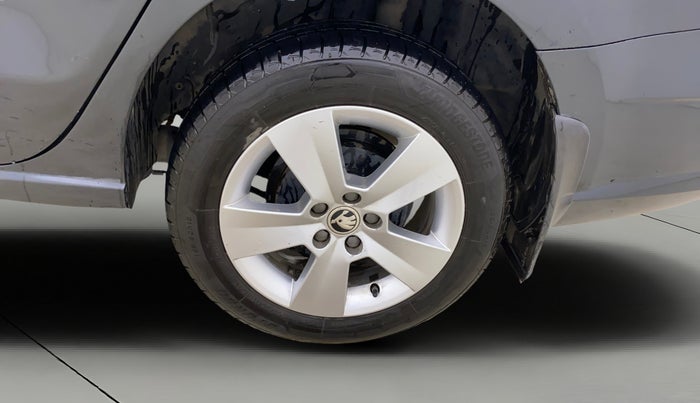 2021 Skoda Rapid AMBITION AT TSI, Petrol, Automatic, 49,602 km, Left Rear Wheel