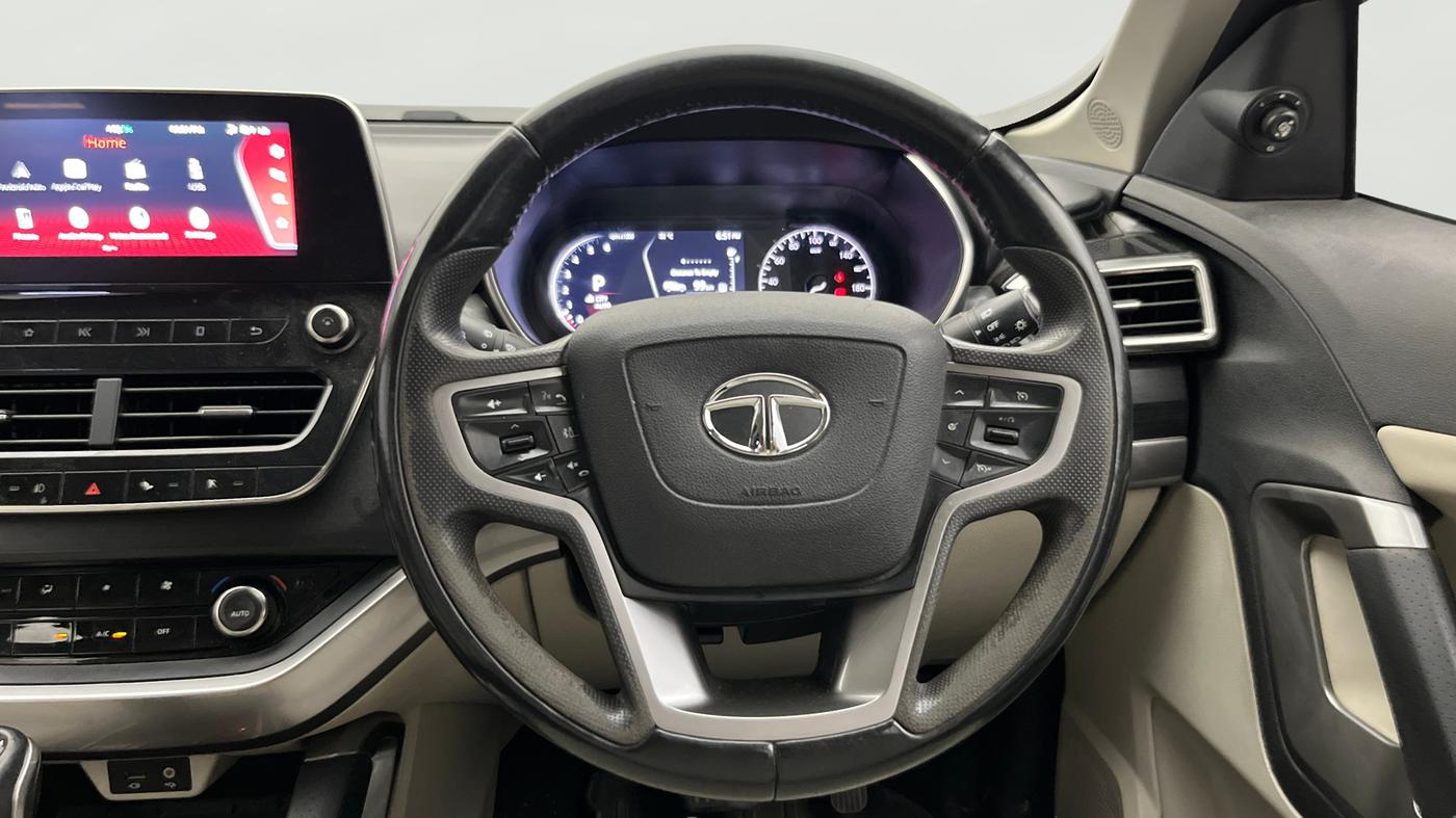 2021 Tata Safari XZA PLUS, Diesel, Automatic, 92,954 km, Steering Wheel Close Up