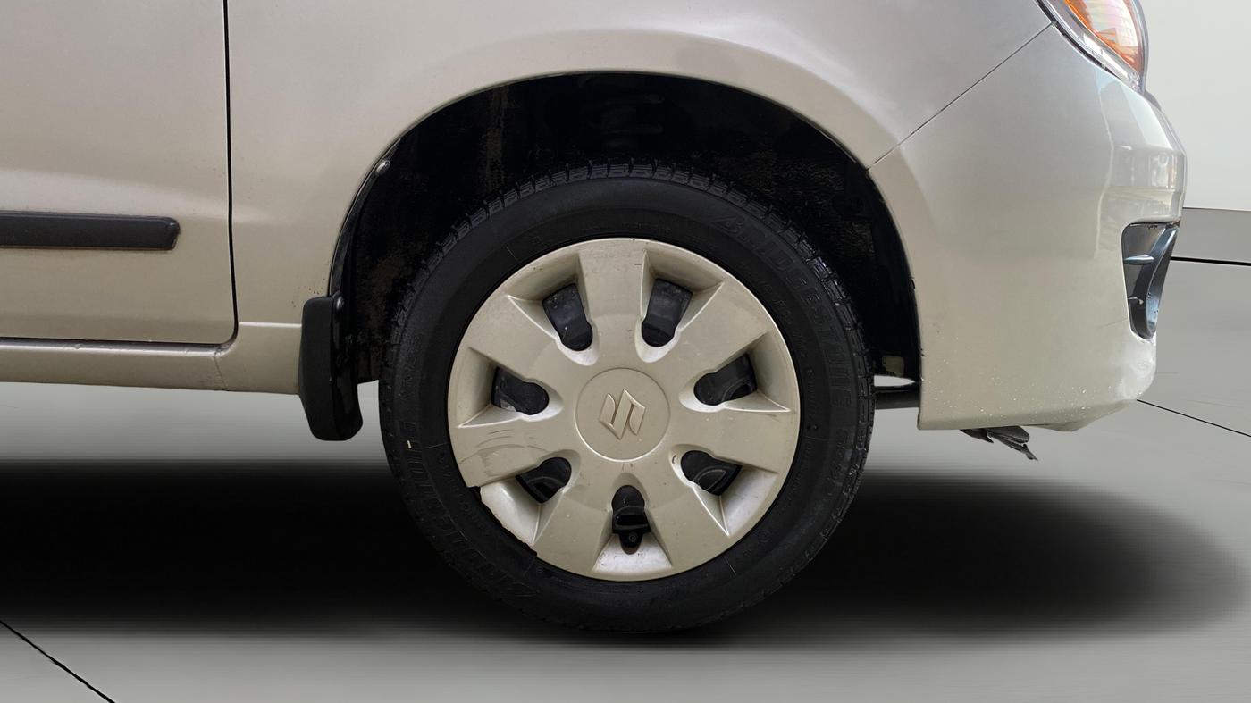 2013 Maruti Alto K10 VXI, Petrol, Manual, 7,648 km, Right Front Wheel