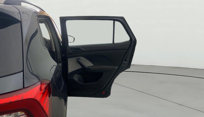 2021 Skoda KUSHAQ ACTIVE 1.0L TSI MT, Petrol, Manual, 50,664 km, RHS Rear Door