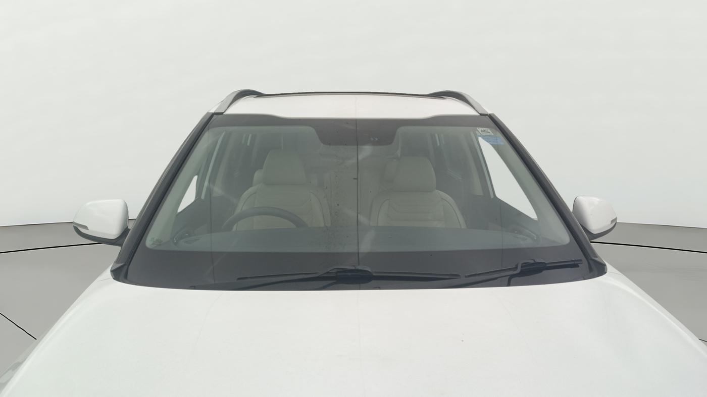 2024 KIA CARENS LUXURY PLUS 1.5 IMT PETROL, Petrol, Manual, 70,993 km, Front Windshield