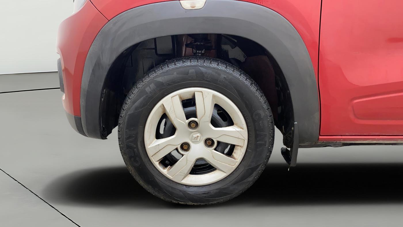2015 Renault Kwid RXL, Petrol, Manual, 22,255 km, Left Front Wheel