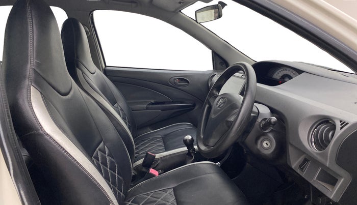 2013 Toyota Etios G, Petrol, Manual, 1,25,001 km, Right Side Front Door Cabin