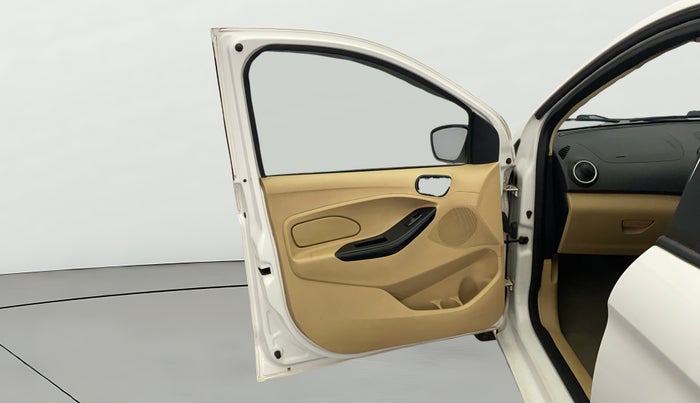 2018 Ford Figo Aspire TREND 1.5 DIESEL, Diesel, Manual, 1,36,889 km, LHS Front Door