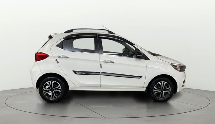 2024 Tata Tiago XT (O) PETROL, Petrol, Manual, 5,545 km, Right Side View