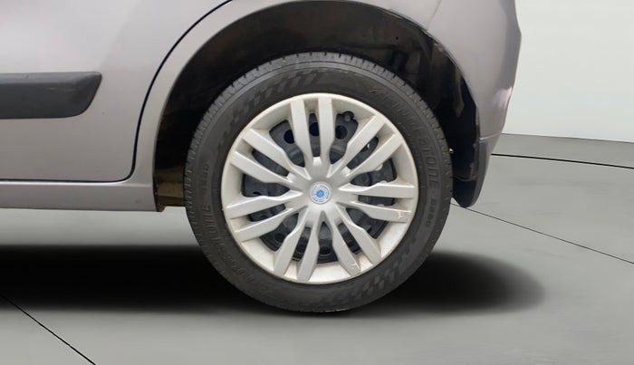 2013 Maruti Wagon R 1.0 VXI, CNG, Manual, 64,602 km, Left Rear Wheel