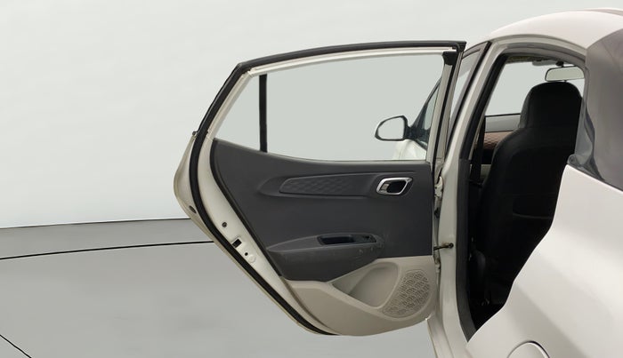 2021 Hyundai AURA SX 1.2, Petrol, Manual, 1,16,017 km, LHS Rear Door