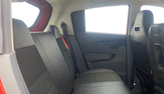 2018 Mahindra KUV 100 NXT K4+ P 6 STR, Petrol, Manual, 15,878 km, Right Side Rear Door Cabin