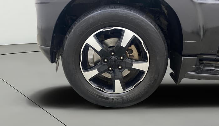2024 Mahindra SCORPIO CLASSIC S11 7STR, Diesel, Manual, 32,413 km, Left Front Wheel