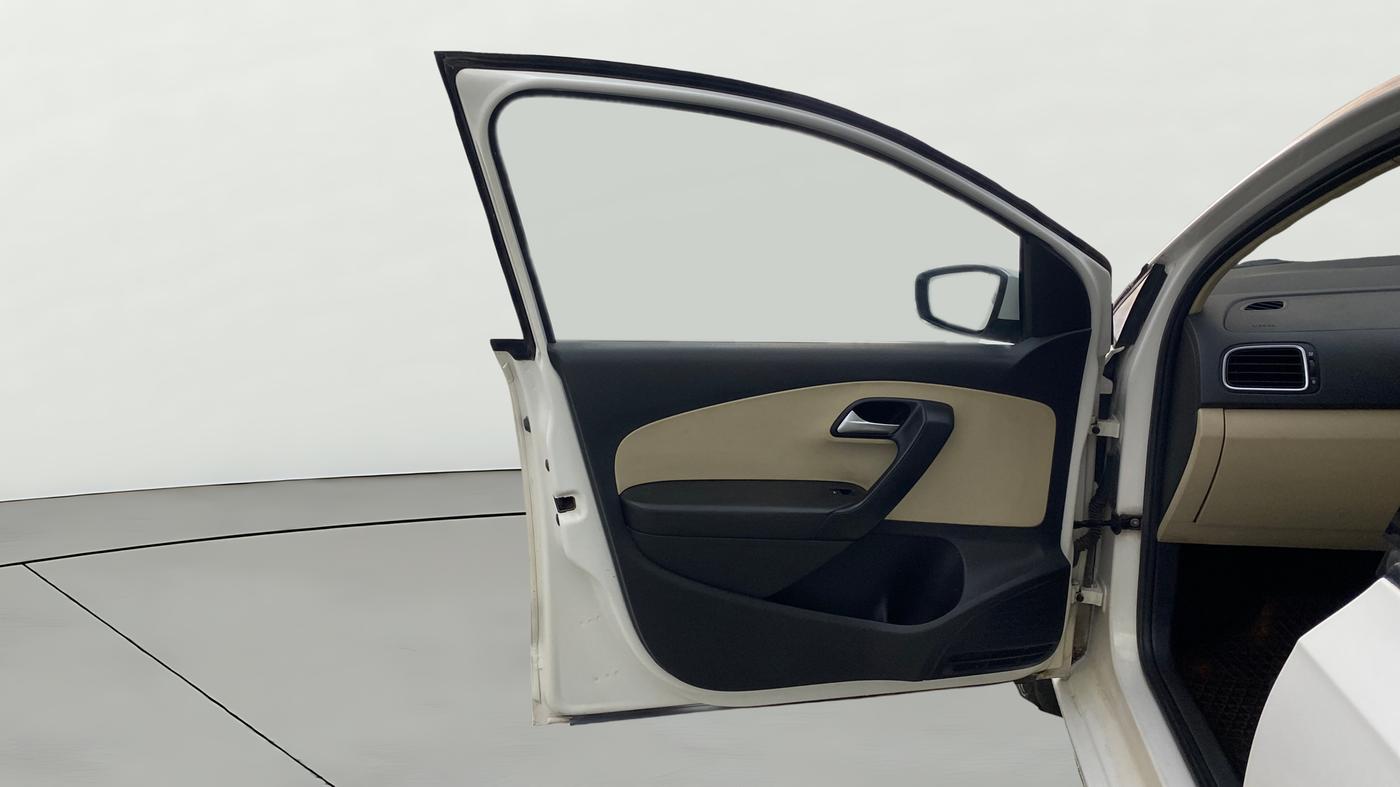2019 Volkswagen Vento HIGHLINE PLUS 1.2 AT 16 ALLOY, Petrol, Automatic, 89,842 km, LHS Front Door