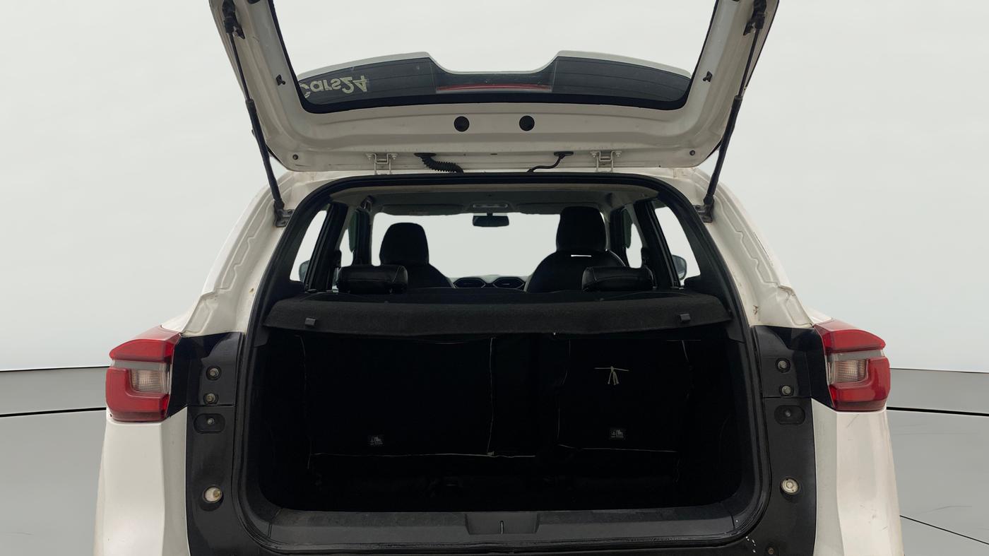 2022 Nissan MAGNITE XV PREMIUM TURBO CVT, Petrol, Automatic, 74,360 km, Boot Open Zoomed View
