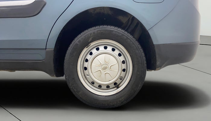 2020 Mahindra MARAZZO M2 8 STR, Diesel, Manual, 74,713 km, Left Rear Wheel