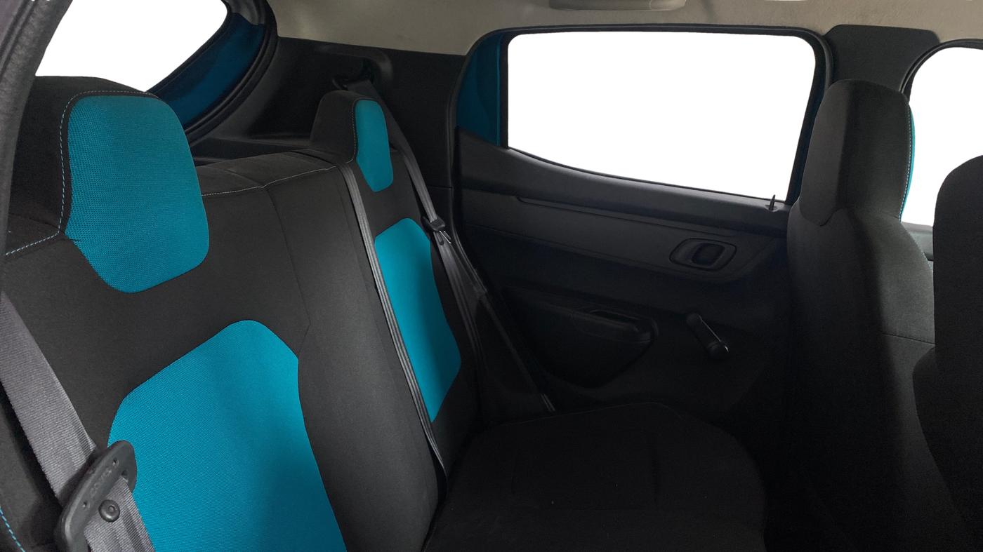 2020 Renault Kwid NEOTECH RXL 1.0 MT, Petrol, Manual, 14,883 km, Right Side Rear Door Cabin