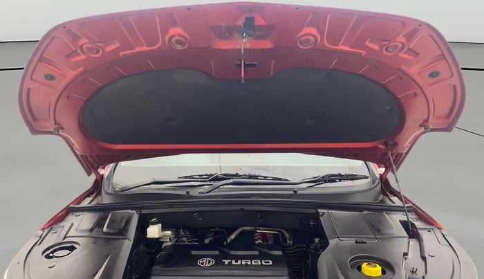 2020 MG HECTOR SMART HYBRID 1.5 PETROL, Petrol, Manual, 66,215 km, Open Bonet