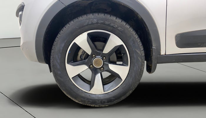 2018 Tata NEXON XZA PLUS DIESEL, Diesel, Automatic, 1,35,486 km, Left Front Wheel