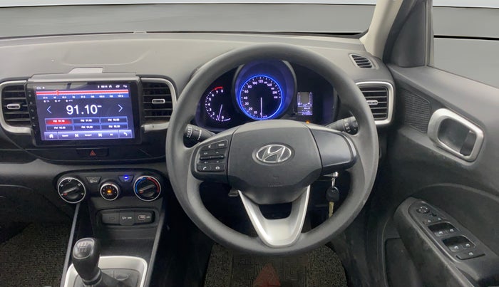 2021 Hyundai VENUE S 1.2, Petrol, Manual, 24,981 km, Steering Wheel Close Up