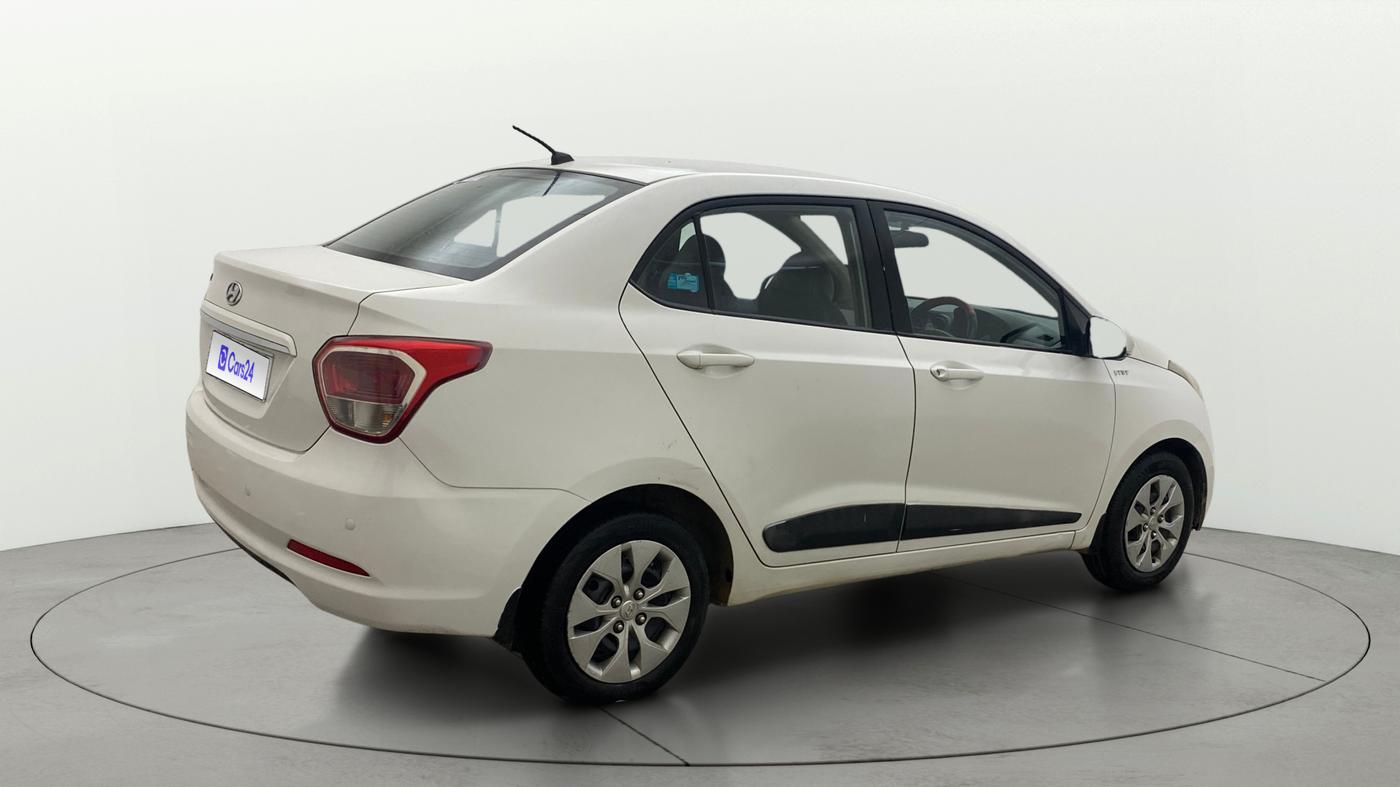 2014 Hyundai Xcent S 1.2, Petrol, Manual, 1,06,291 km, Right Back Diagonal
