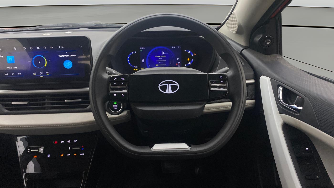 2024 Tata NEXON CREATIVE+ SUNROOF DCA 1.2 PETROL, Petrol, Automatic, 10,825 km, Steering Wheel Close Up