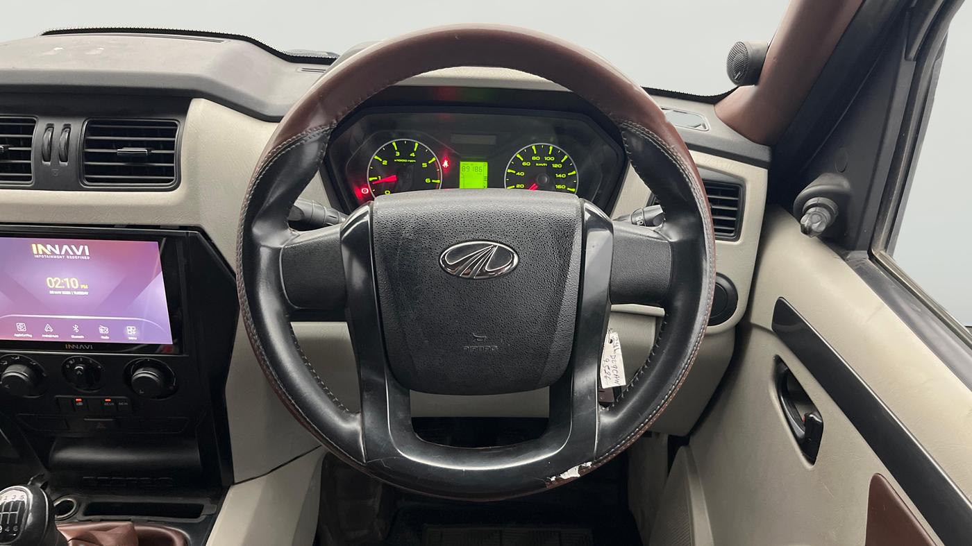 2021 Mahindra Scorpio S5, Diesel, Manual, 91,345 km, Steering Wheel Close Up