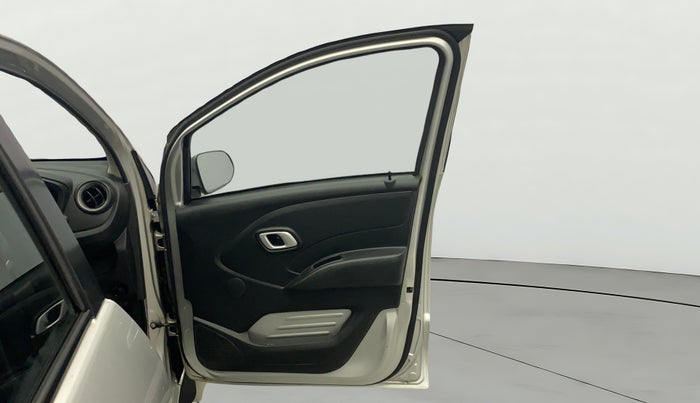 2018 Datsun Redi Go T(O) 1.0 AMT, Petrol, Automatic, 49,663 km, RHS Front Door