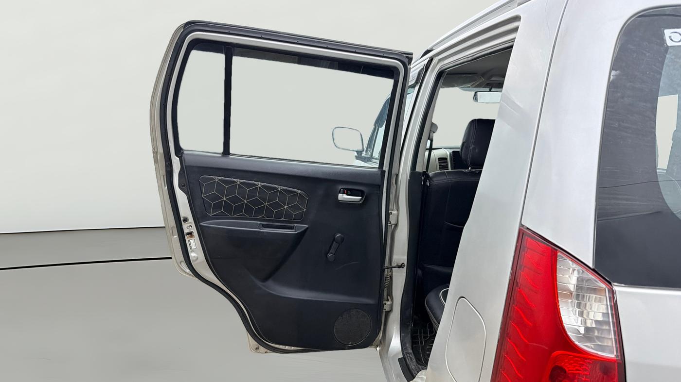 2015 Maruti Wagon R 1.0 LXI, Petrol, Manual, 60,380 km, LHS Rear Door