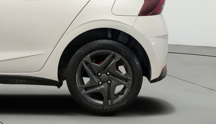 2021 Hyundai NEW I20 SPORTZ 1.2 MT, Petrol, Manual, 40,009 km, Left Rear Wheel