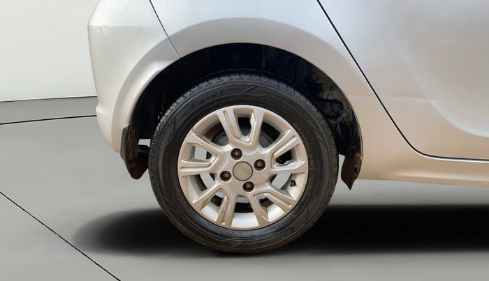 2016 Tata Tiago XZ PETROL, Petrol, Manual, 65,373 km, Right Rear Wheel