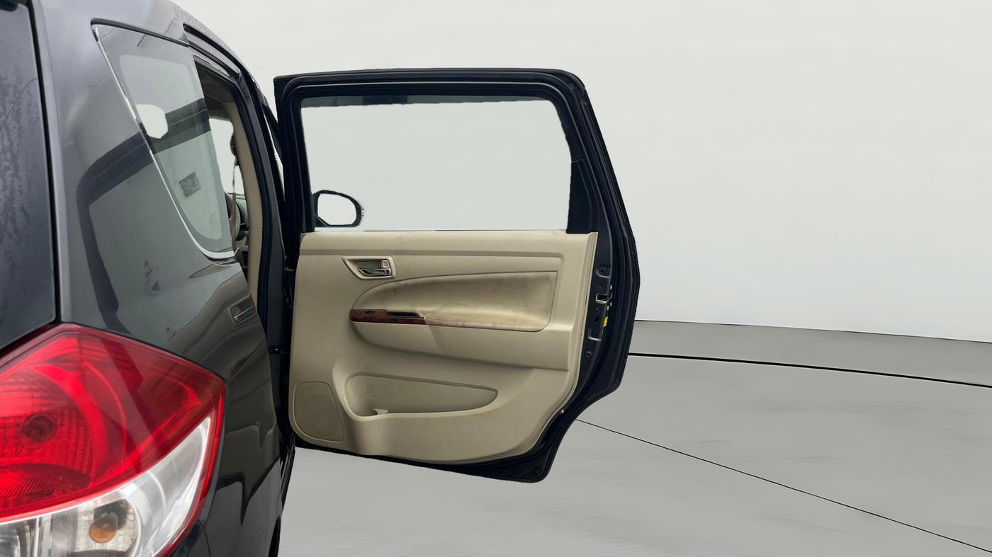 2017 Maruti Ertiga VXI, Petrol, Manual, 1,14,288 km, RHS Rear Door