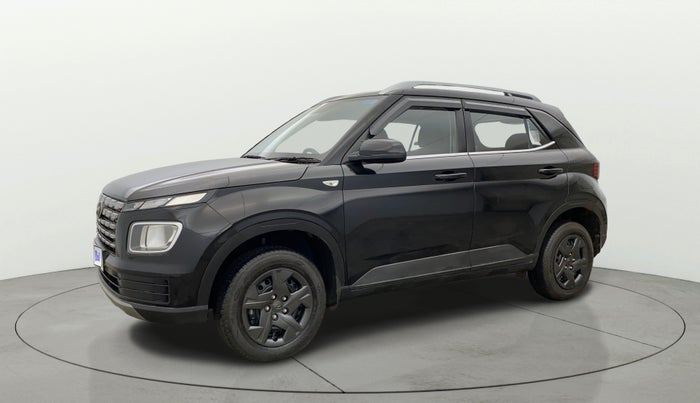 2025 Hyundai VENUE S Plus 1.2 Petrol MT, Petrol, Manual, 7,369 km, Left Front Diagonal