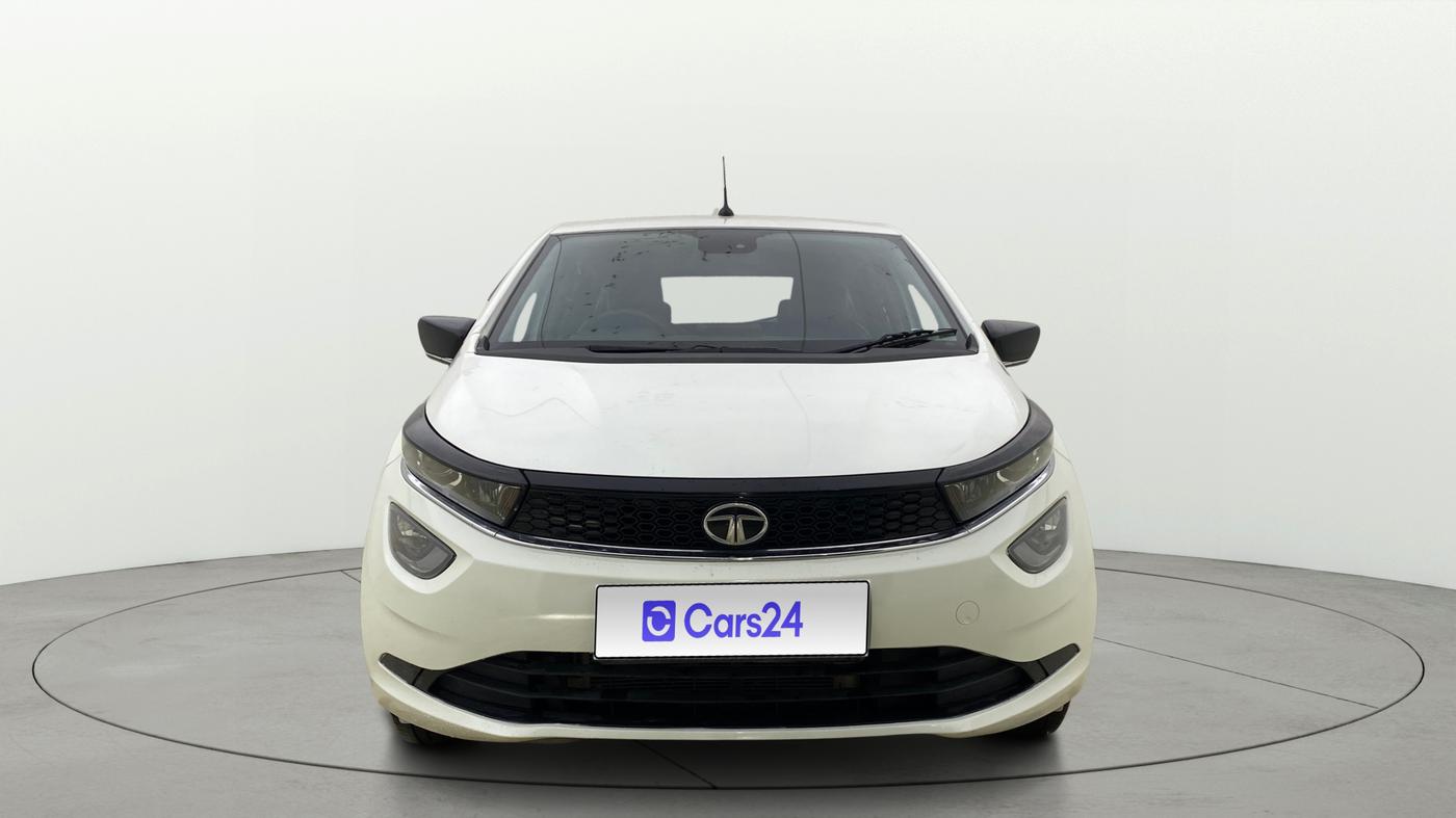 2023 Tata ALTROZ XZ (O) PETROL, Petrol, Manual, 52,627 km, Front