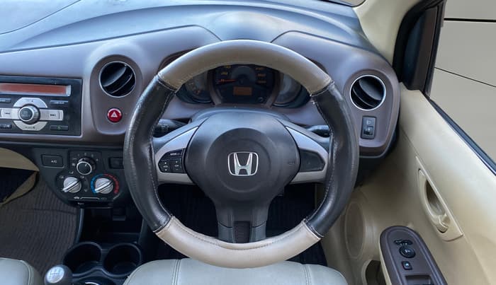 2013 Honda Amaze 1.5L I-DTEC S, Diesel, Manual, 34,879 km, Steering Wheel Close Up