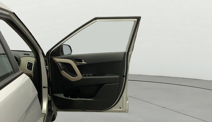 2017 Hyundai Creta  SX 1.6 Petrol , Petrol, Manual, 1,25,862 km, RHS Front Door