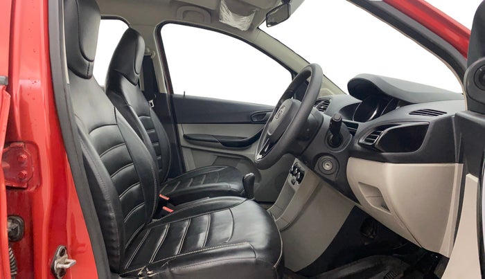 2019 Tata Tiago XT PETROL, Petrol, Manual, 86,264 km, Right Side Front Door Cabin