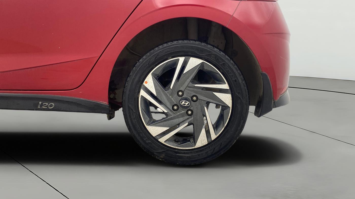 2021 Hyundai NEW I20 ASTA (O) 1.5 CRDI MT, Diesel, Manual, 1,06,158 km, Left Rear Wheel