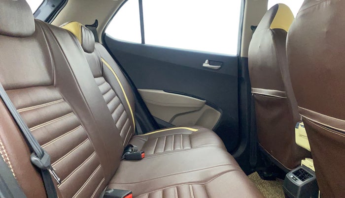 2014 Hyundai Grand i10 SPORTZ 1.2 KAPPA VTVT, Petrol, Manual, 44,902 km, Right Side Rear Door Cabin