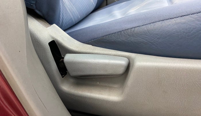 2014 Maruti Alto K10 VXI, Petrol, Manual, 37,153 km, Driver Side Adjustment Panel