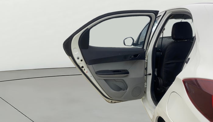 2021 Tata Tiago XT (O) PETROL, CNG, Manual, 51,652 km, LHS Rear Door