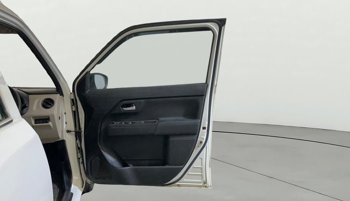 2020 Maruti New Wagon-R VXI 1.0, Petrol, Manual, 46,826 km, RHS Front Door