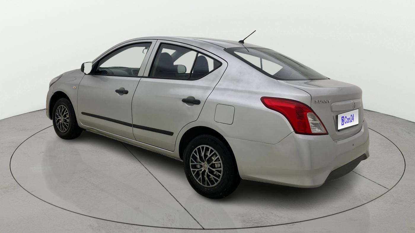 2017 Nissan Sunny XE D, Diesel, Manual, 86,191 km, Left Back Diagonal