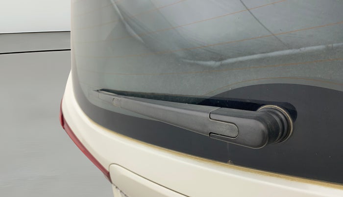 2016 Maruti S Cross ALPHA 1.6, Diesel, Manual, 79,778 km, Rear Wiper