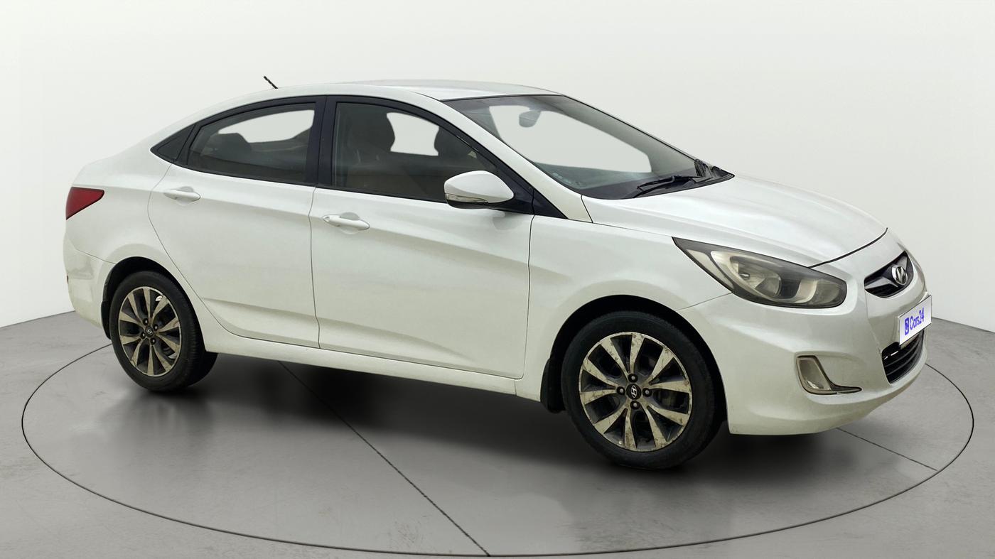 2013 Hyundai Verna FLUIDIC 1.6 VTVT SX, Petrol, Manual, 69,987 km, SRP