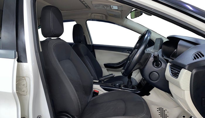 2022 Tata NEXON XZ PLUS (O) DIESEL, Diesel, Manual, 71,745 km, Right Side Front Door Cabin