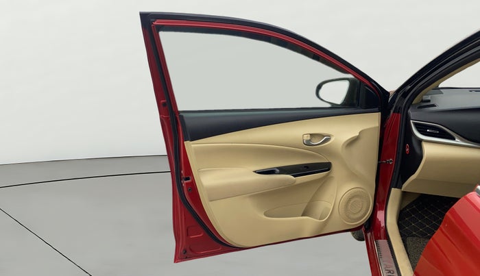 2021 Toyota YARIS G CVT, Petrol, Automatic, 35,024 km, LHS Front Door