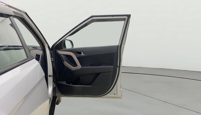 2018 Hyundai Creta SX PLUS 1.6 DIESEL, Diesel, Manual, 1,28,912 km, RHS Front Door