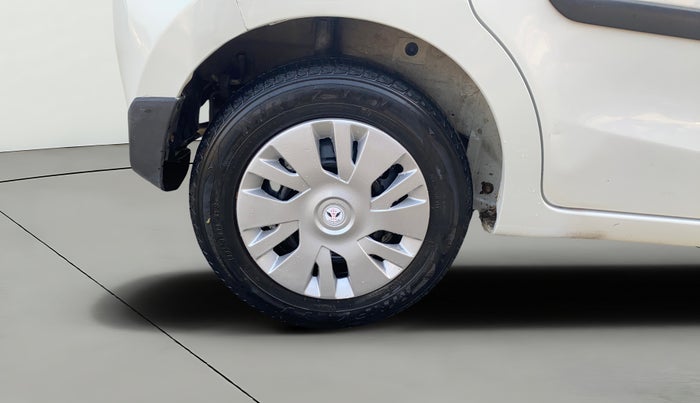 2016 Maruti Celerio VXI AMT, Petrol, Automatic, 1,43,989 km, Right Rear Wheel