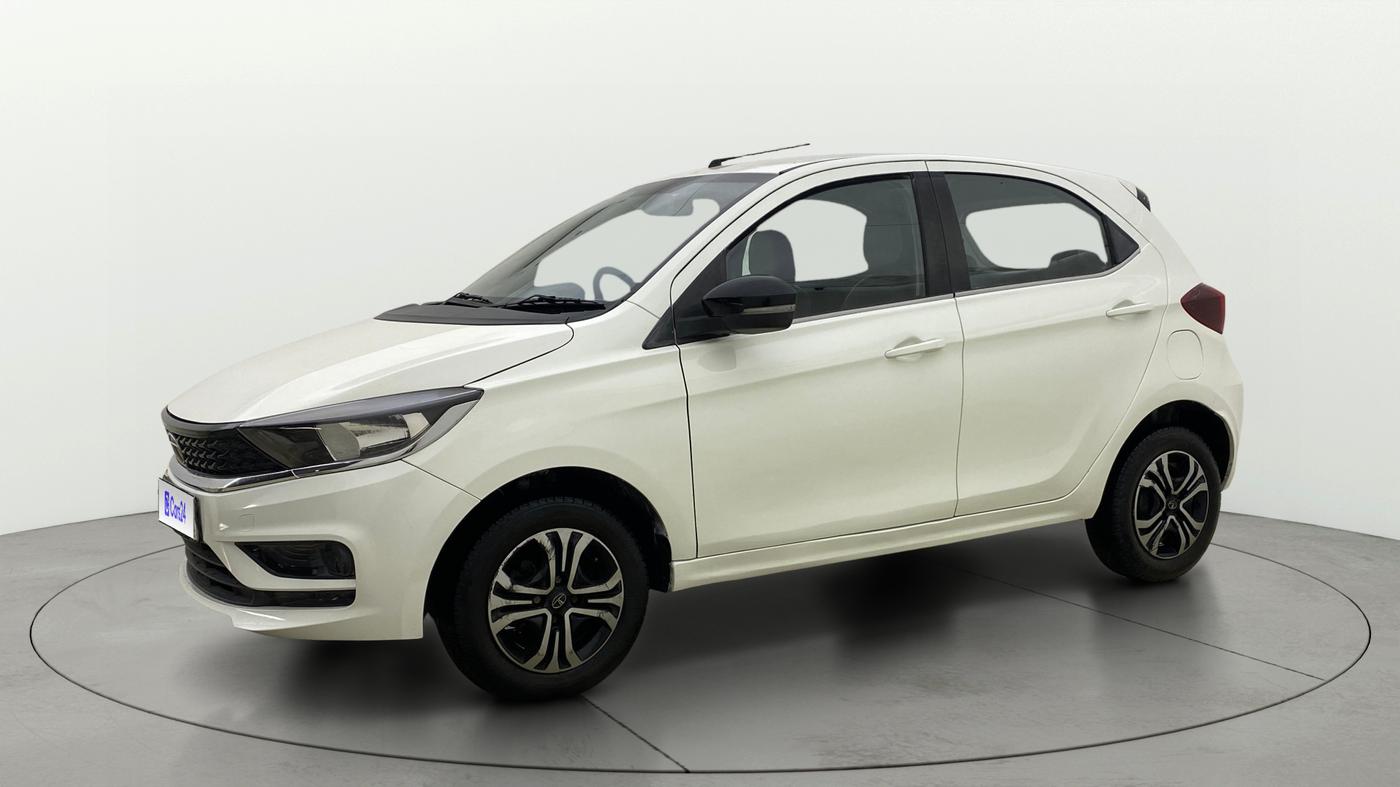 2023 Tata Tiago XT CNG, CNG, Manual, 84,865 km, Left Front Diagonal