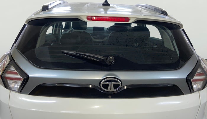 2021 Tata NEXON XZA PLUS (O) PETROL, Petrol, Automatic, 66,362 km, Rear Windshield